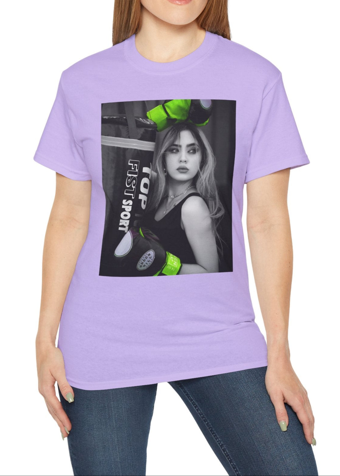 Unisex t-shirt in orchid, featuring a monochrome design of a woman with neon green boxing gloves. The bold contrast emphasizes her delicate features, blending strength and femininity. ModeK Vetements.