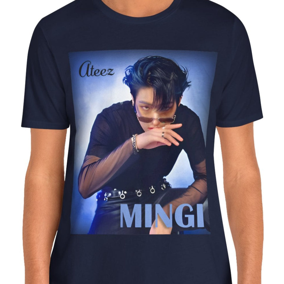 Mingi ATEEZ Unisex T-Shirt in navy, featuring a striking portrait of Mingi with a deep blue haze, sheer sleeves, and bold accessories. A statement of charisma and edge. ModeK Vetements.