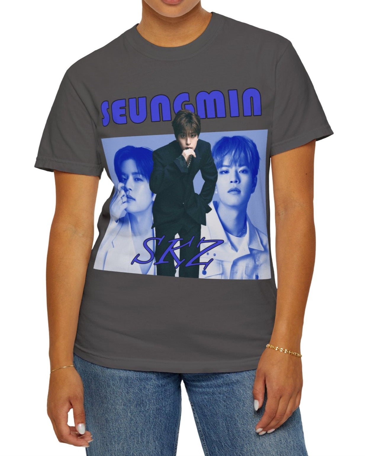 Seungmin Stray Kids unisex T-shirt in graphite, with a retro-style collage in cool blue tones. Features three portraits and bold vintage-inspired text. ModeK Vetements.