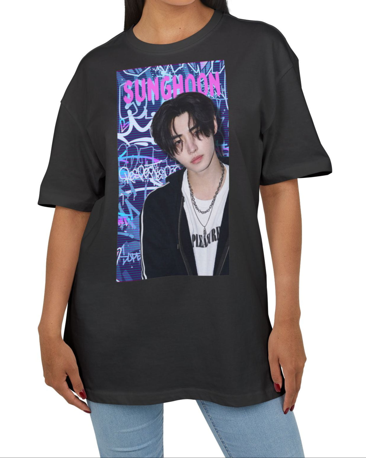 Unisex oversized heavy cotton T-shirt in black, featuring Sunghoon of ENHYPEN against a violet-blue graffiti backdrop with scan line overlay. From ModeK Vetements.
