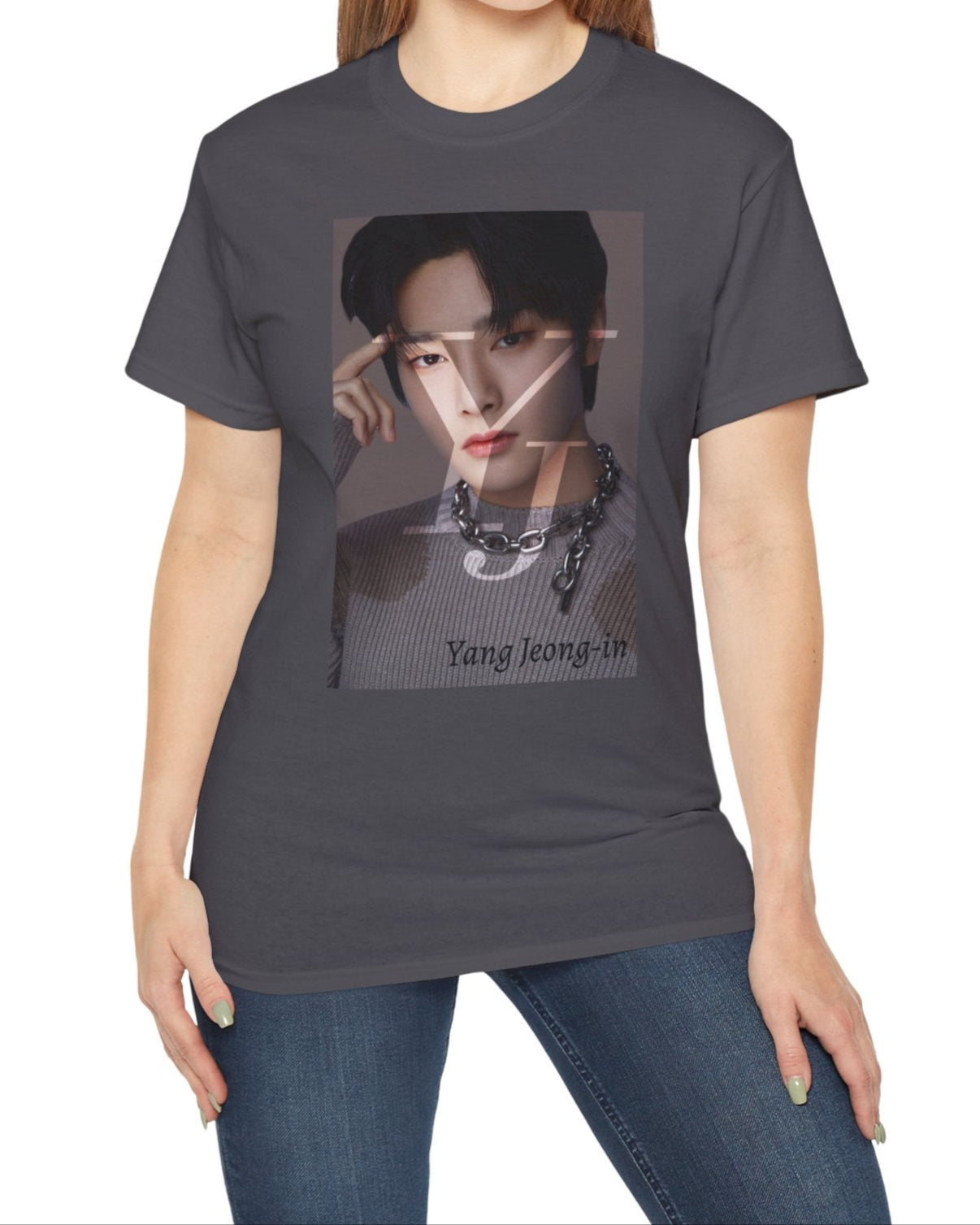Yang Jeong-in I.N Stray Kids unisex cotton t-shirt in charcoal, featuring a Y and J layer mask effect that reveals highlights of his face. Includes a silver chain and a gray sweater with brown circular parts made using intarsia knitting. Printed on 100% US cotton, ethically made and Oeko-Tex certified. ModeK Vetements.