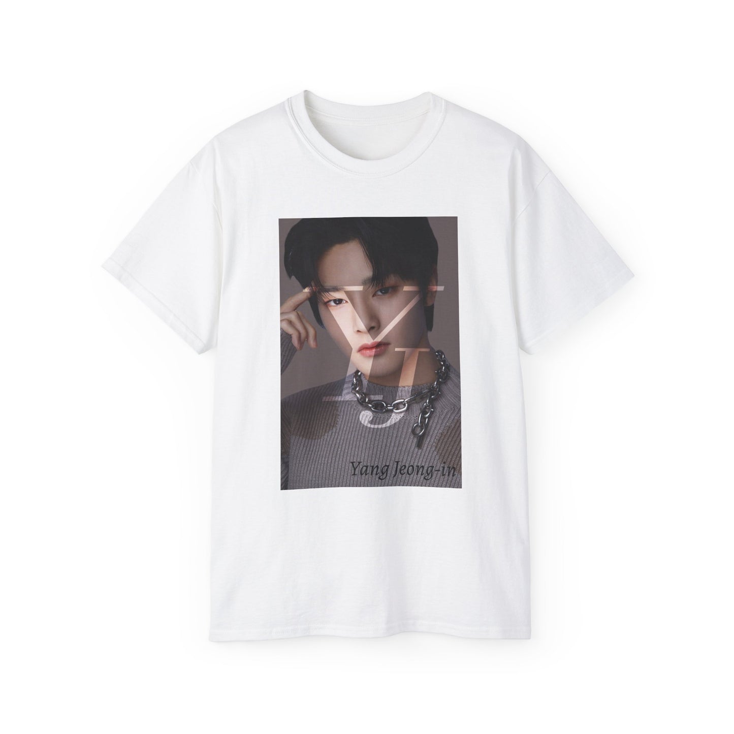 Draped Yang Jeong-in I.N Stray Kids unisex cotton t-shirt in white, featuring a Y and J layer mask effect that reveals highlights of his face. Includes a silver chain and a gray sweater with brown circular parts made using intarsia knitting. Printed on 100% US cotton, ethically made and Oeko-Tex certified. ModeK Vetements.